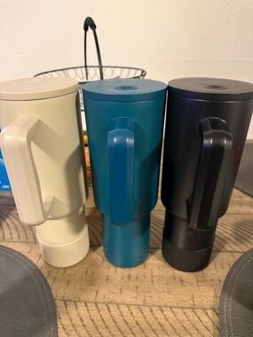 Simple Modern Set of Insulated Cups 40 ozs set of 3